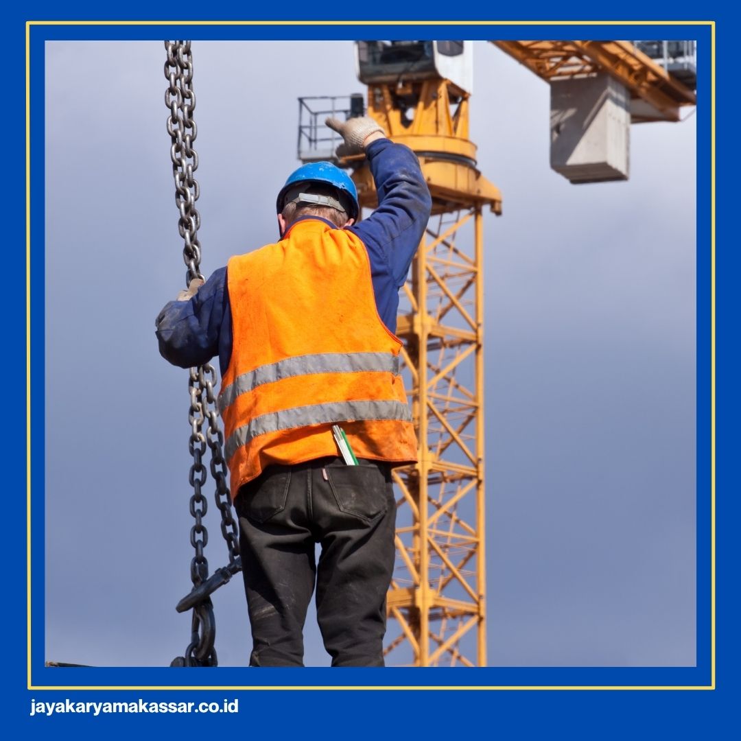 Kesalahan Operator Hoist Crane
