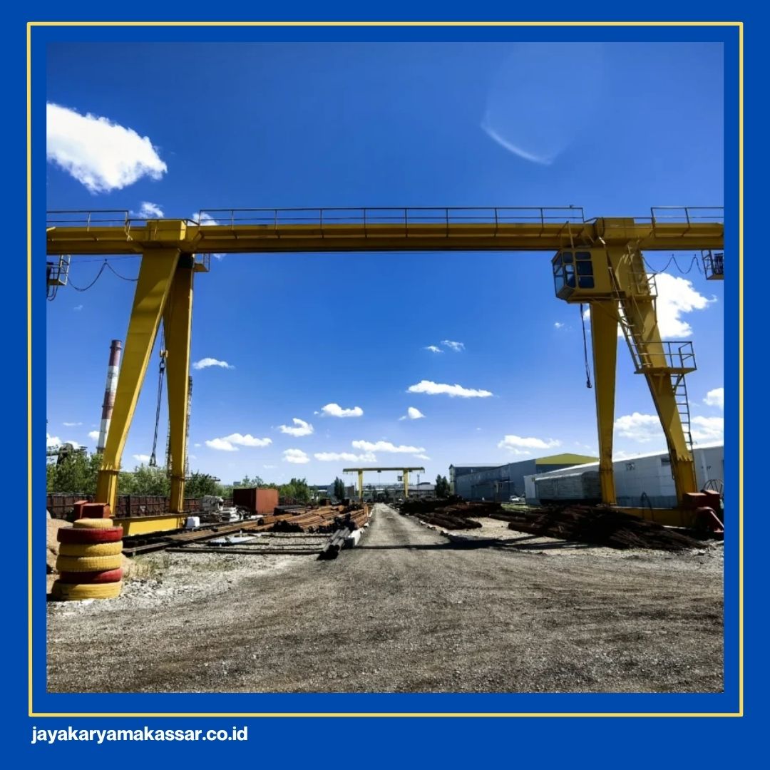 Auxiliary Hoist Crane