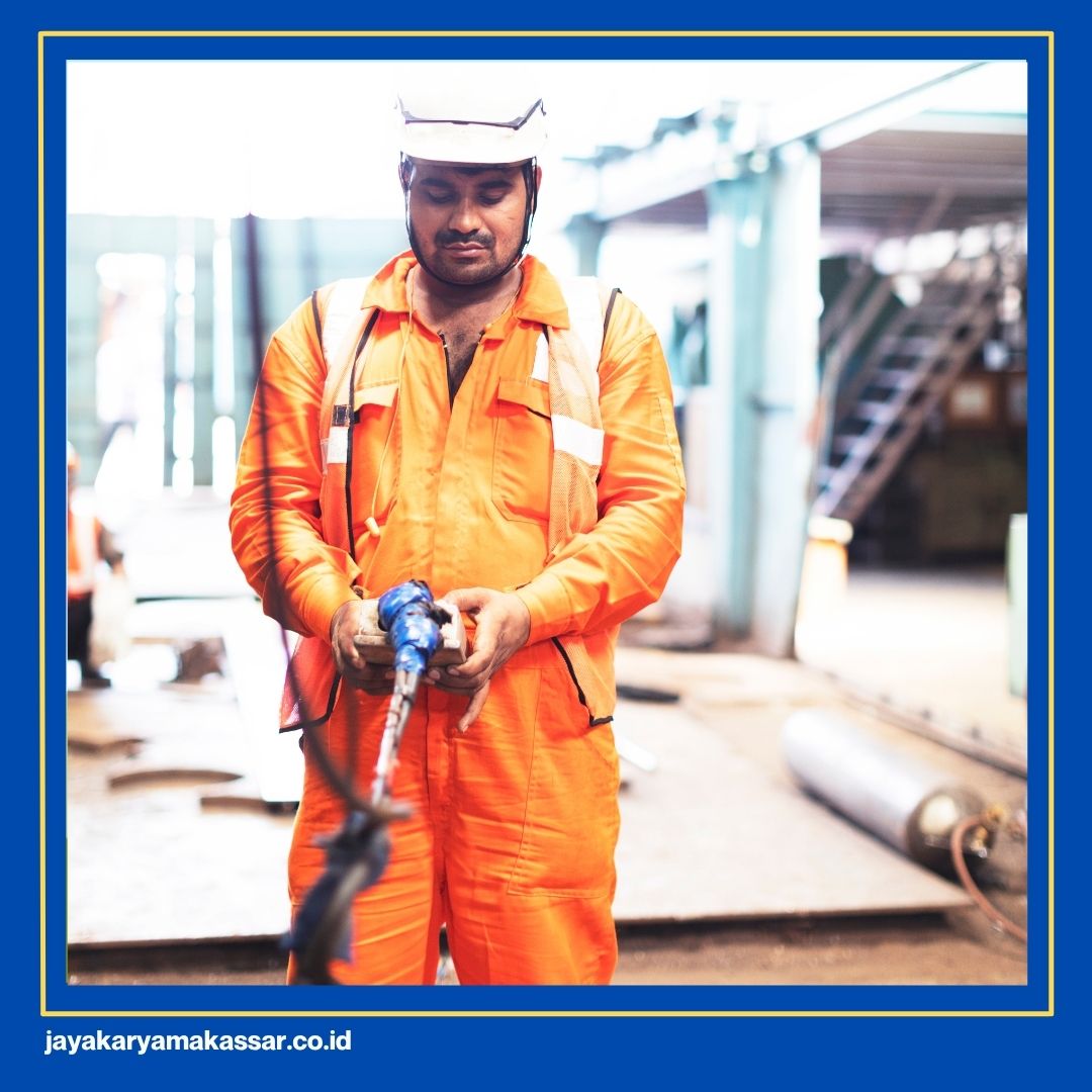 Teknisi Hoist Crane