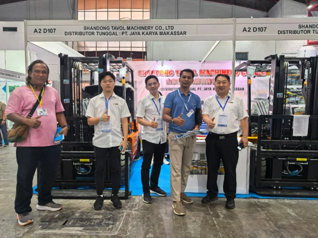 foto pameran international industrial